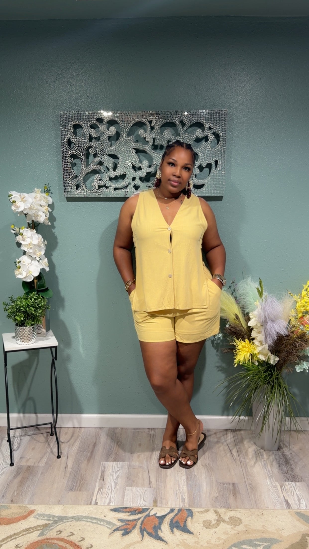 Yellow Linen Set(open on sides)